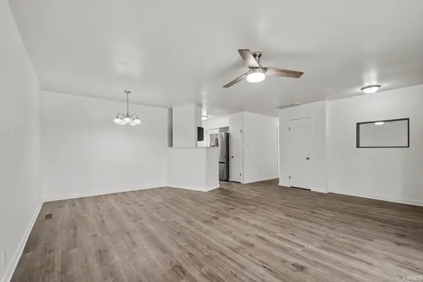 3419 Corby BLVD, South Bend, IN 46615-3314