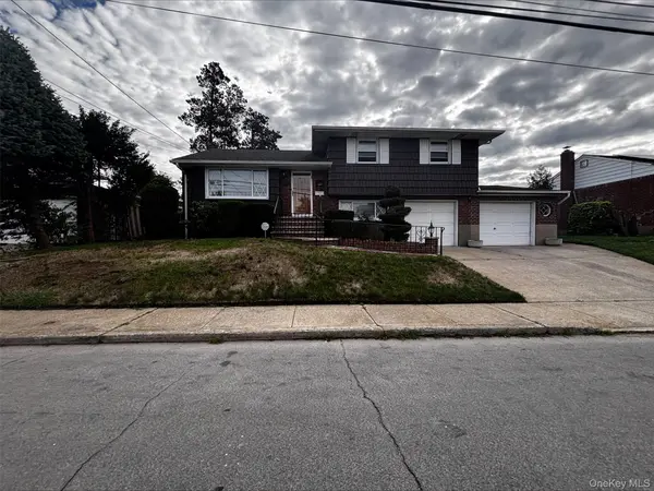 120 Osborne RD, West Hempstead, NY 11552