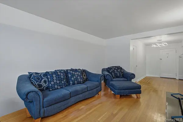 2107 Wallace Ave Wallace #6A, Bronx, NY 10462