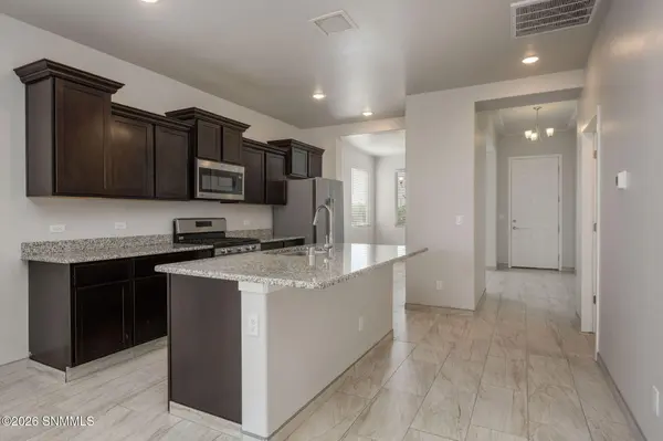 4673 Lotus AVE, Las Cruces, NM 88012