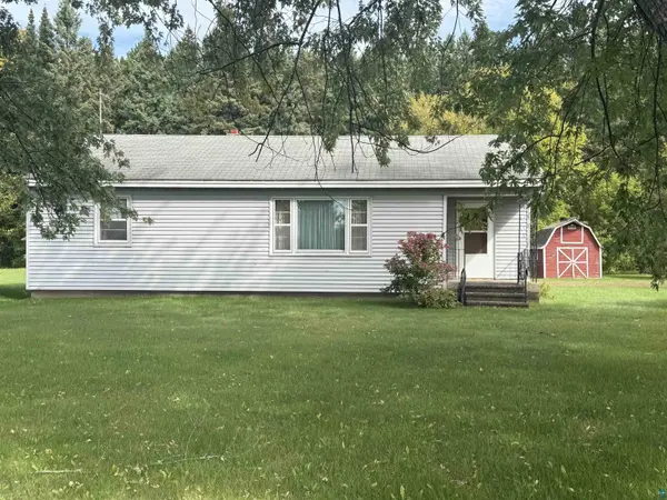 895 Cemetery Rd, Wrenshall, MN 55797