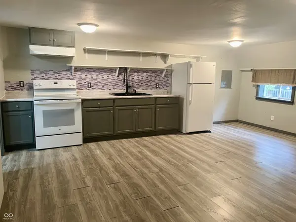 10259 Deer Run RD, Poland, IN 47868