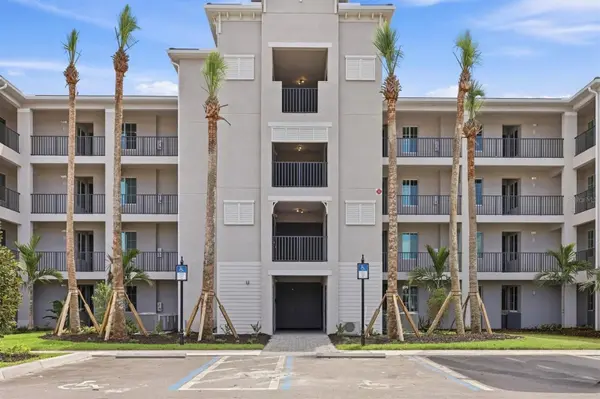19110 SCALLOP LOOP #208, Lakewood Ranch, FL 34211