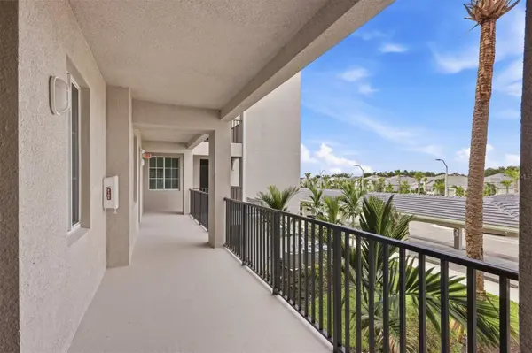 19110 SCALLOP LOOP #208, Lakewood Ranch, FL 34211