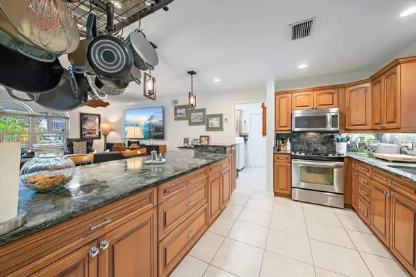 9543 59TH AVE E, Bradenton, FL 34202