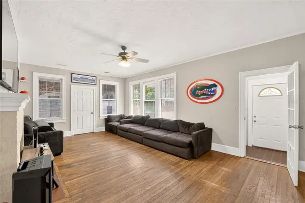 1714 NW 3RD PL, Gainesville, FL 32603