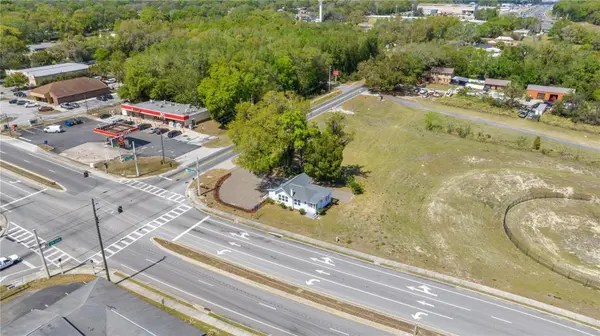 401 N DIXIE AVE, Fruitland Park, FL 34731