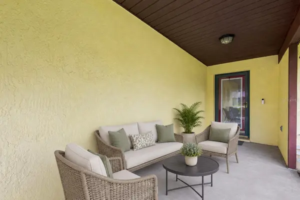 5055 CAMBRY LN, Lakeland, FL 33805