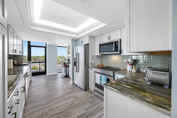 7650 BAYSHORE DR #406, Treasure Island, FL, 33706 photo 10
