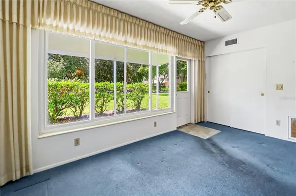 2255 PHILIPPINE DR #19, Clearwater, FL 33763