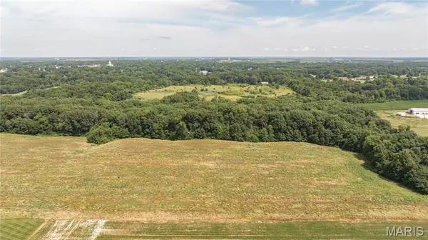 Tract 2 Garnet RD, Carlinville, IL 62626