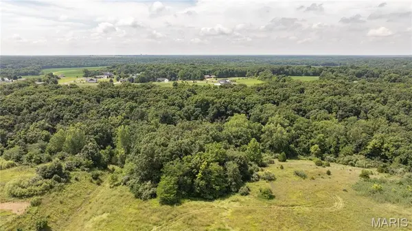 Tract 3 Garnet RD, Carlinville, IL 62626
