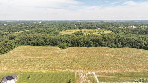 Tract 3 Garnet RD, Carlinville, IL 62626