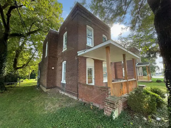 2007 W A ST, Belleville, IL 62226