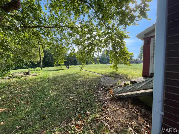 2007 W A ST, Belleville, IL 62226