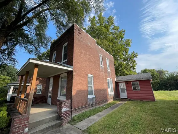 2007 W A ST, Belleville, IL 62226