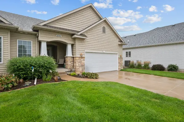 4046 Charles CT #0, Bettendorf, IA 52722