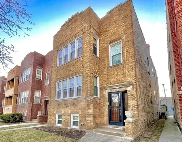 1218 Maple AVE #1, Berwyn, IL 60402