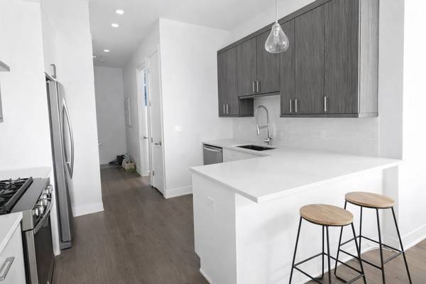 2217 W Madison ST #314, Chicago, IL 60612