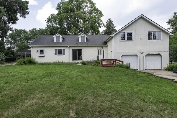 39056 N Poplar ST, Lake Villa, IL 60046
