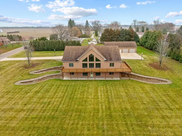 101 E 13th ST, Sumner, IA 50674