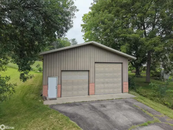 2530 River RD, Iowa Falls, IA 50126