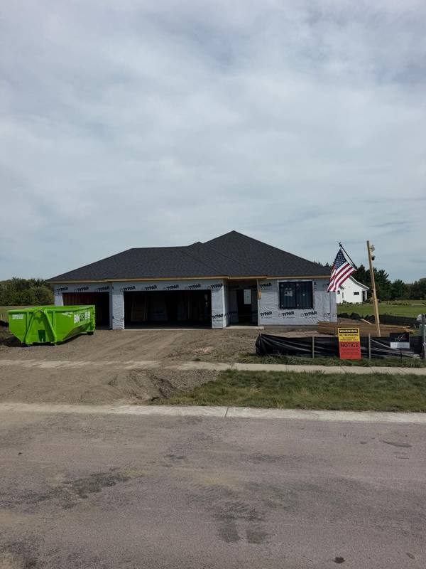 219 Double Eagle DR, Mankato, MN 56001