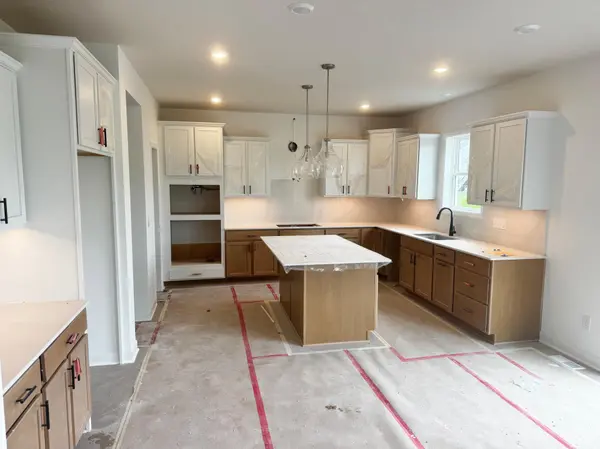 1923 Ravine RD, Carver, MN 55315