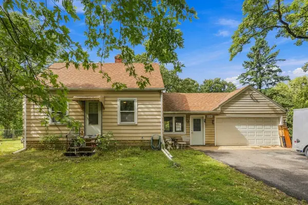 6648 Channel RD NE, Fridley, MN 55432
