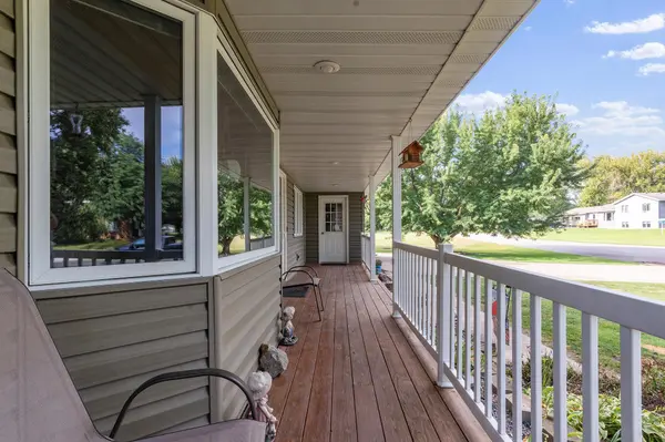 901 Geneva DR, Alexandria, MN 56308