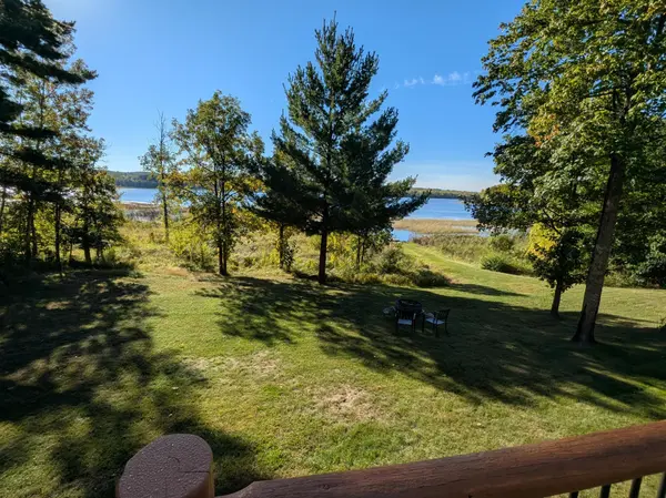 10446 Vermillion Point DR NE, Deer River, MN 56636