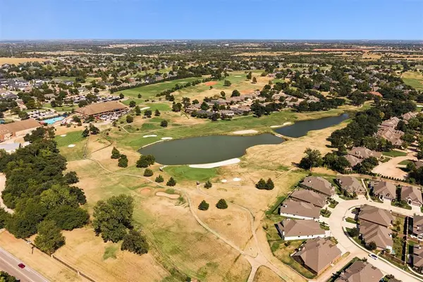 5641 Cotton Tail LN, Edmond, OK 73025