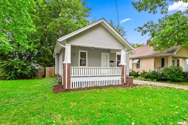 1013 E WILLCOX AVE, Peoria, IL 61603