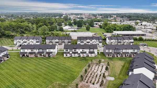 1105 Elliott Williams Pvt Way #2, Gallatin, TN 37066