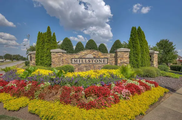 957 Innsbrooke Ave, Hendersonville, TN 37075