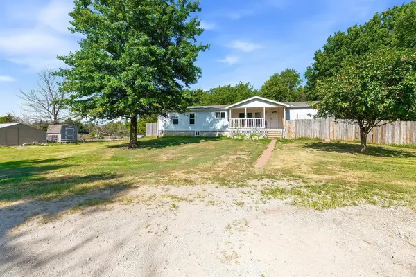 16775 SW Cherokee,  Douglass,  KS 67039