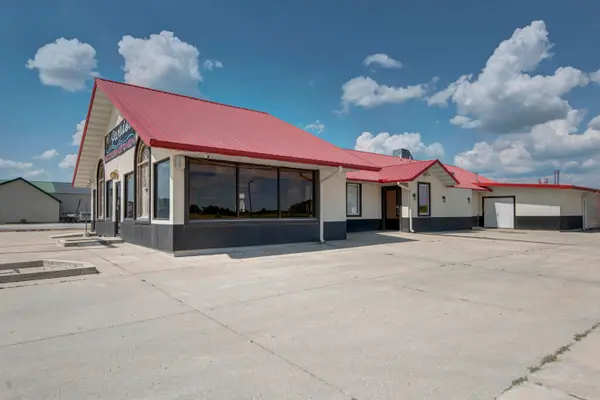 37 Enterprise DR, Seymour, MO 65746