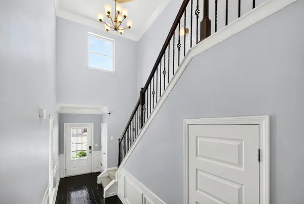 190 Heatherwood LN, Greer, SC 29651