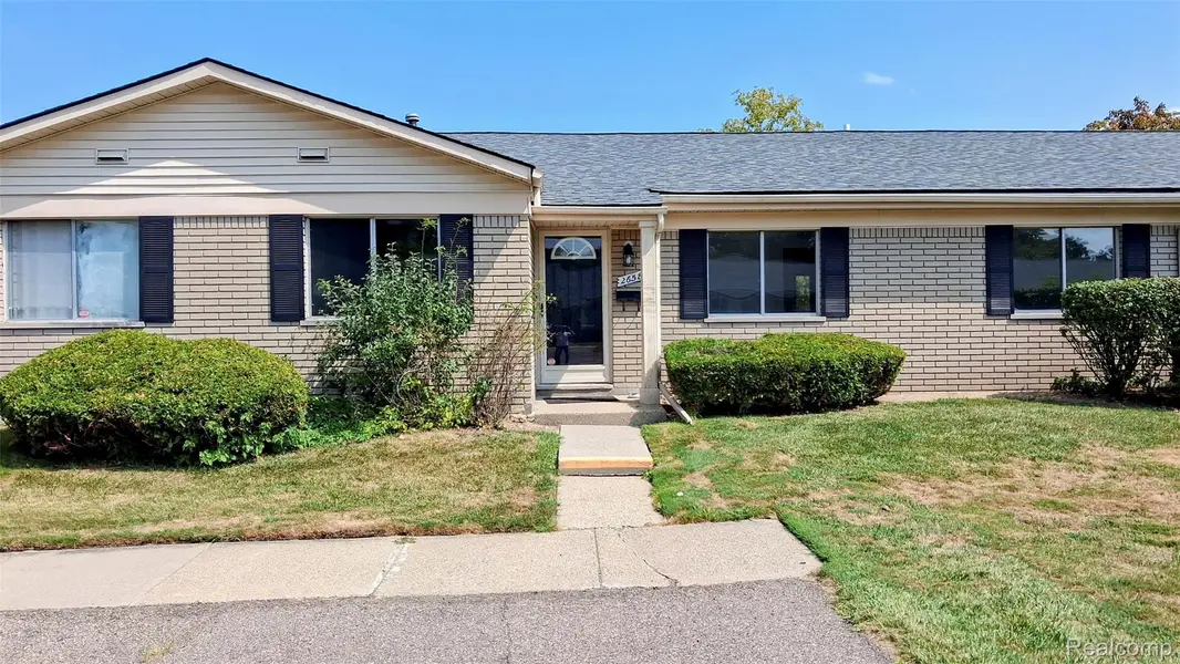 26583 Franklin Pointe DR #153, Southfield, MI 48034