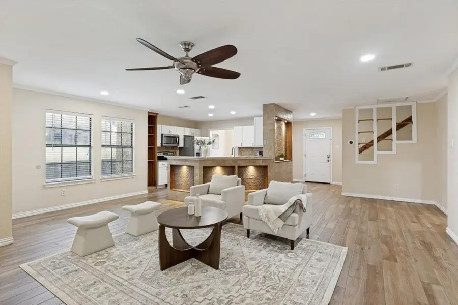 4220 Canyon Trail, Lake Worth, TX 76135