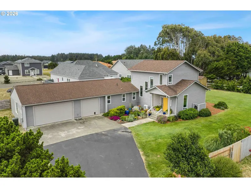 3883 NATALIE WAY, Bandon, OR 97411