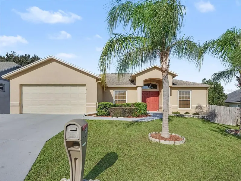 8010 ASHLEY POINTE DR, Lakeland, FL 33810