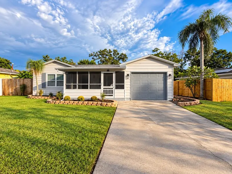 109 W GRAPEFRUIT CIR, Clearwater, FL 33759