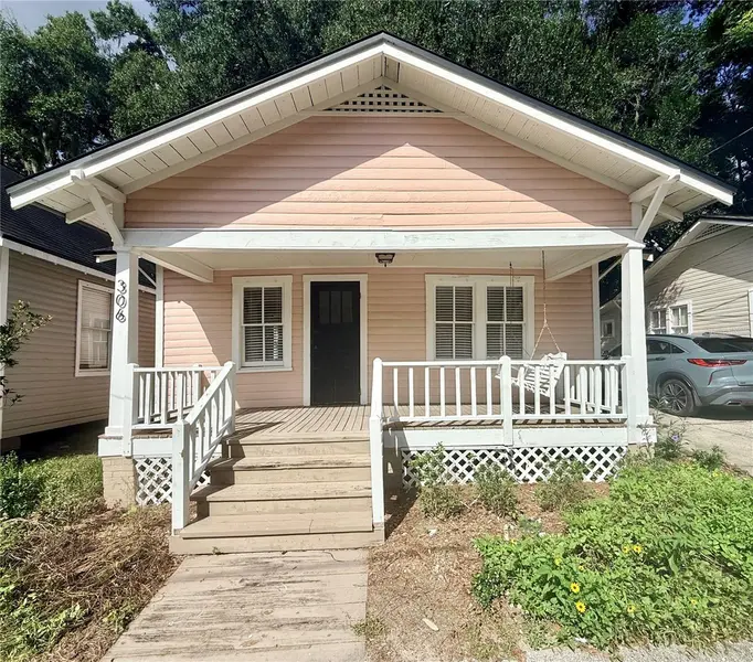 306 PAGE CT, Deland, FL 32720