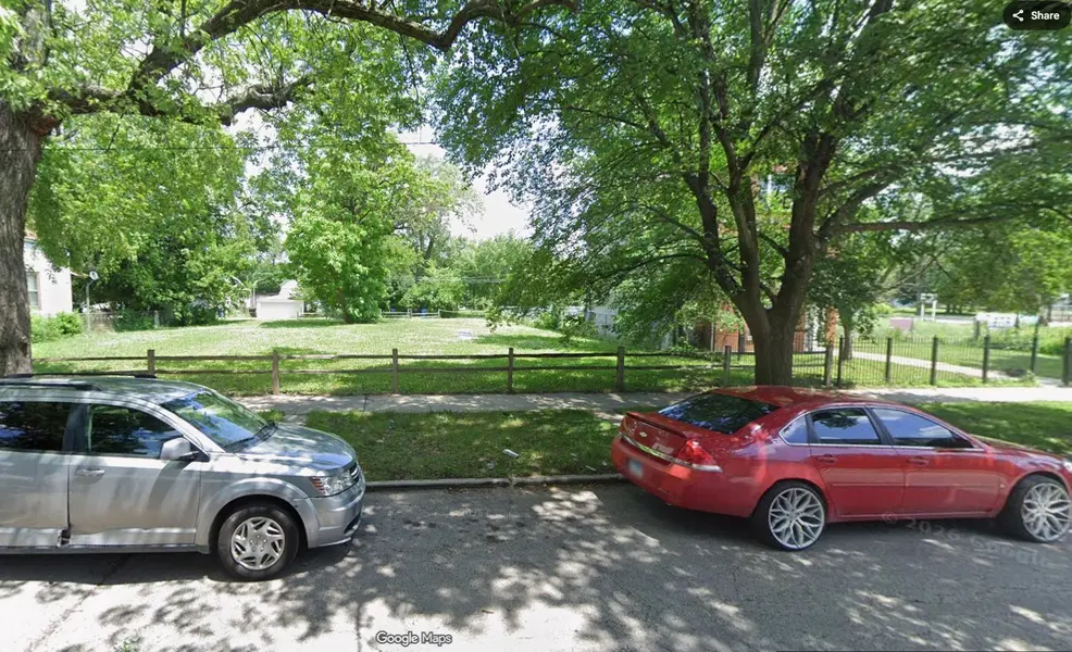 7043 S Lowe AVE, Chicago, IL 60621