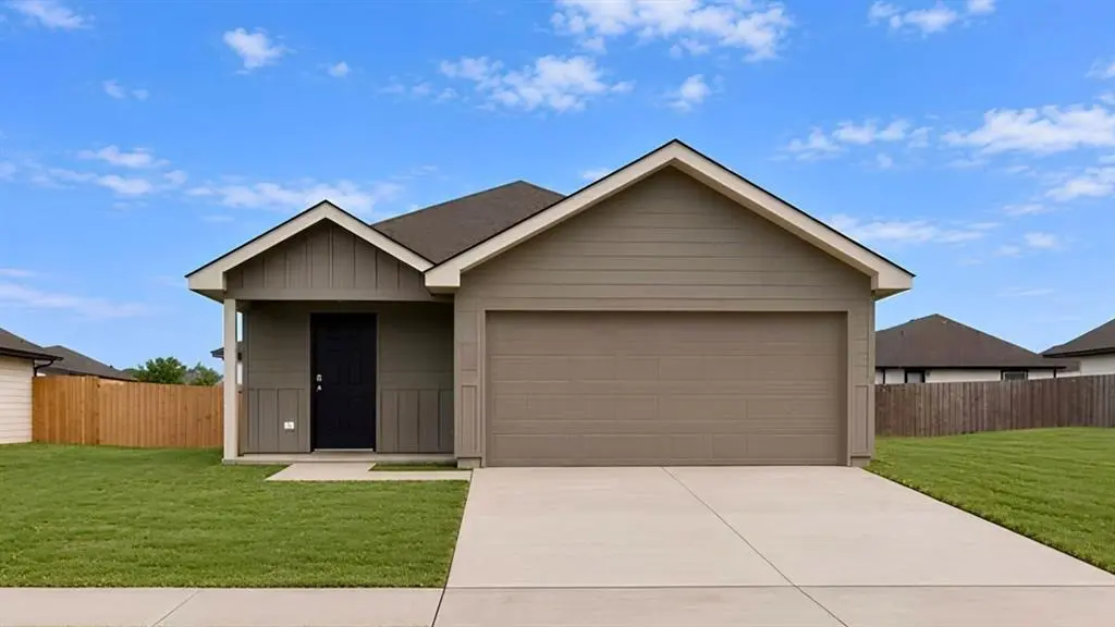 2005 Redbud WAY, El Reno, OK 73036