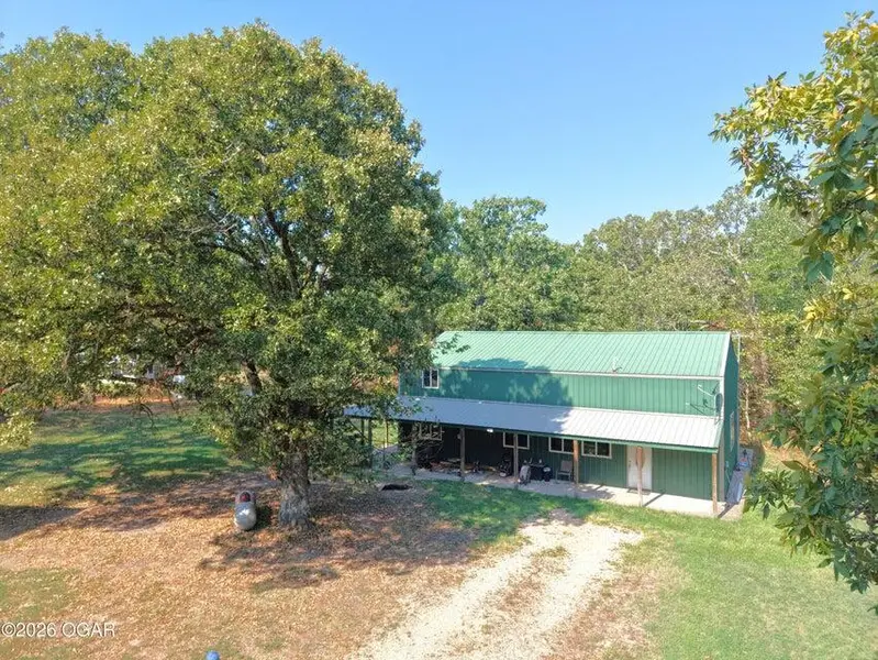 2865 Fiddlers Ridge RD, Goodman, MO 64843