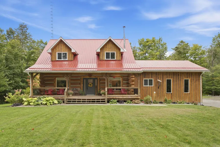 935 Kippen RD, Mcnab/braeside, ON K0A 3L0