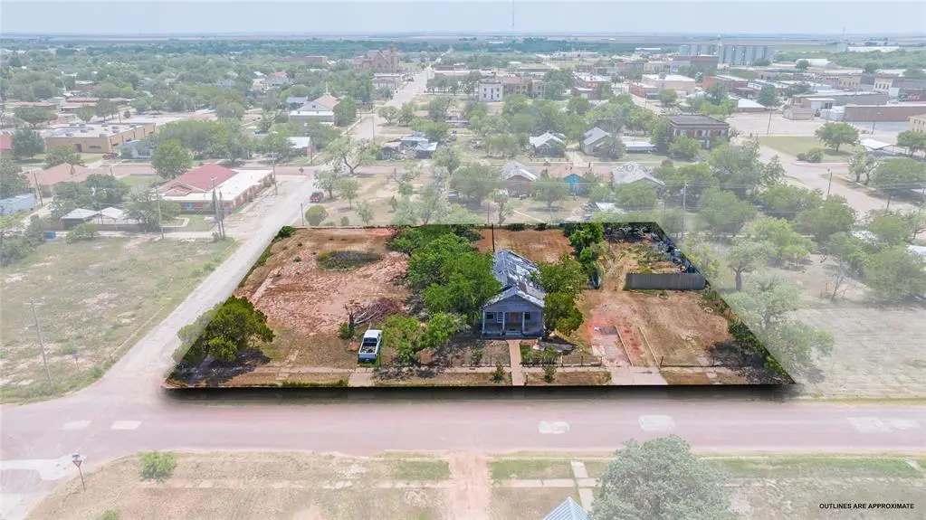 210 E Campbell Street, Stamford, TX 79553