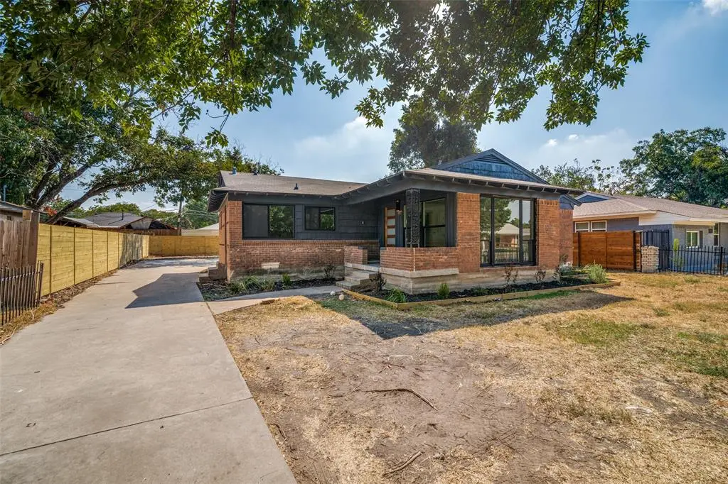 2324 Prichard Lane, Dallas, TX 75227